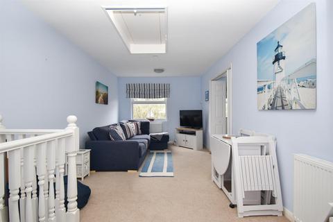 1 bedroom flat for sale, Eversfield Place, St. Leonards-On-Sea TN37