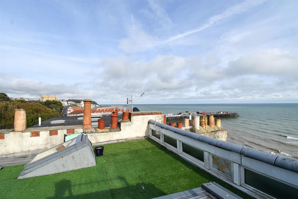 Roof terrace