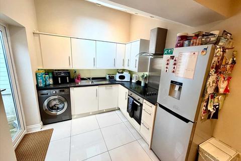 3 bedroom terraced house for sale, Porth CF39