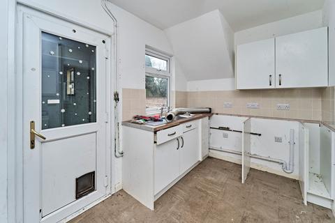 3 bedroom semi-detached house for sale, 32 Beech Gardens, Lichfield, WS14 9EB
