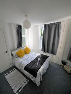6 bedroom house share to rent, The Mount, Bournemouth, BH!