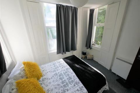 6 bedroom house share to rent, The Mount, Bournemouth, BH!