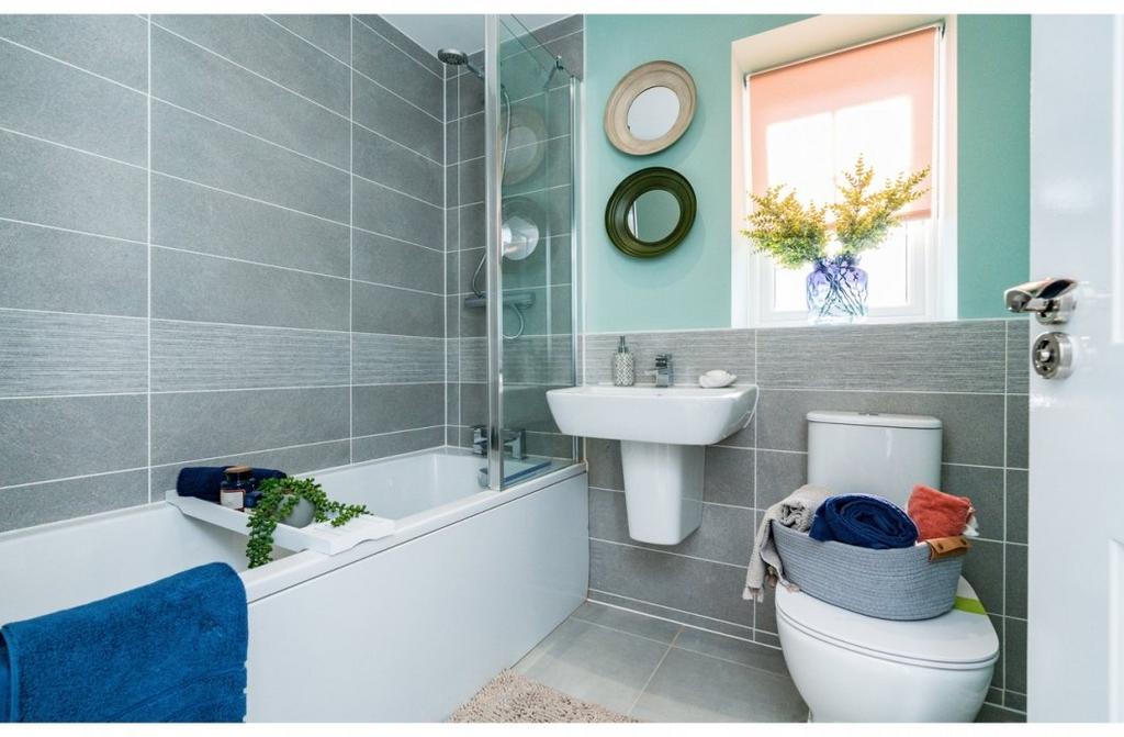 Tower Gardens - Ripley - Bathroom