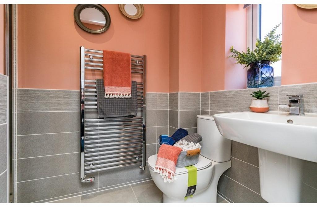 Tower Gardens - Ripley - Bathroom 2