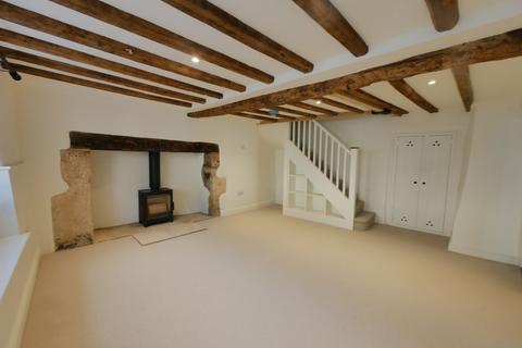 2 bedroom semi-detached house to rent, High Street, Northleach, GL54