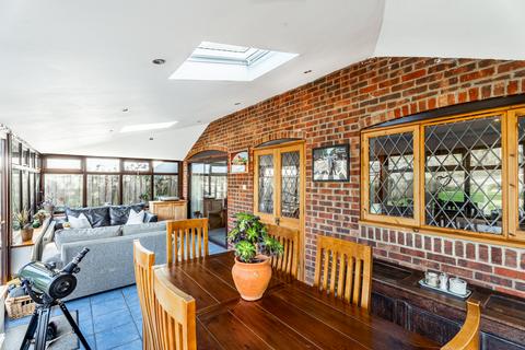 4 bedroom detached house for sale, Wendover Road, Weston Turville, Aylesbury HP22