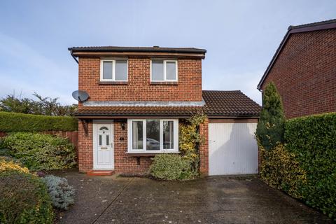 3 bedroom property for sale, Little Meadow, Bar Hill, CB23