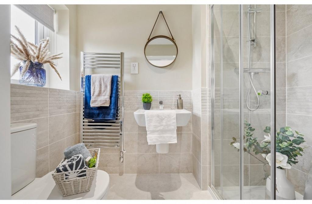 Hazelfields - The Woodhall - Bathroom 2