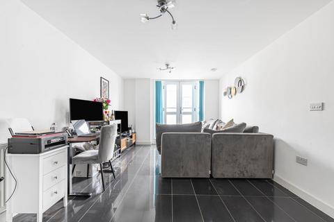 Garratt Lane, Earlsfield, London, SW18