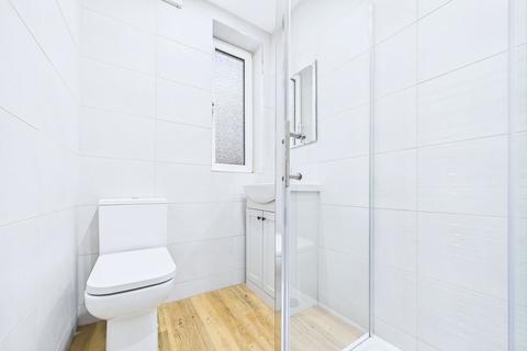 2 bedroom flat to rent, Netherhill Road, Paisley