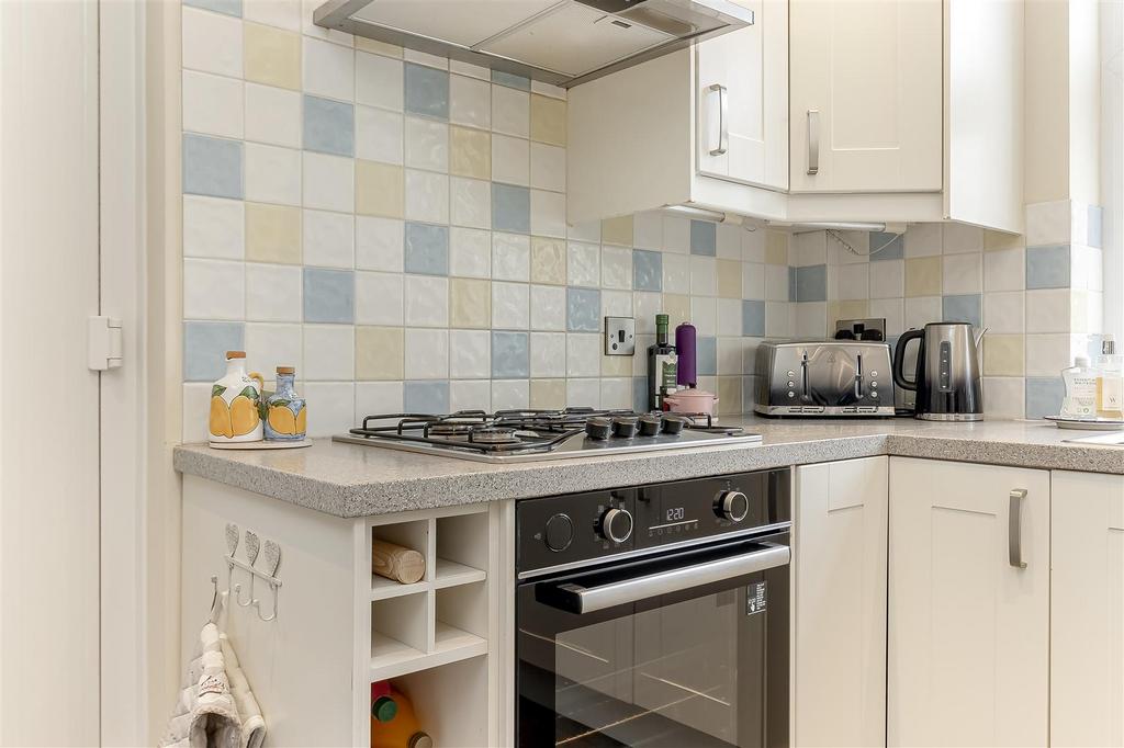 Kitchen - C.jpg