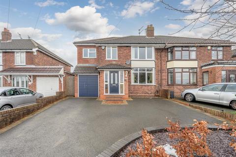 4 bedroom semi-detached house for sale, Standhills Road, Kingswinford, DY6 8JR