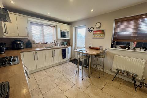 3 bedroom semi-detached house for sale, Christchurch Road, Sale
