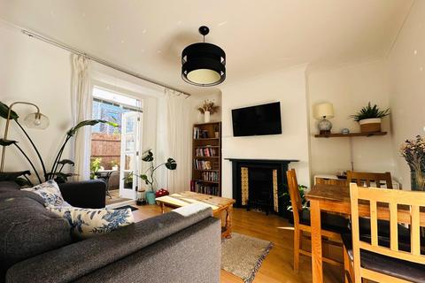 undefined, Flat D, 16 Rutland Park, London, SE6