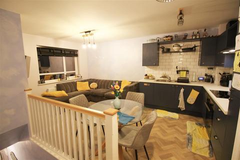 1 bedroom apartment to rent, Cohen Avenue, Manchester M34