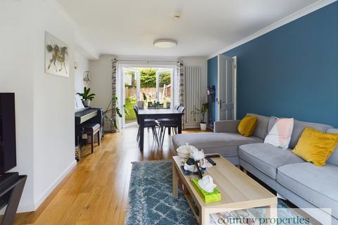 3 bedroom terraced house for sale, Howlands, Welwyn Garden City, AL7