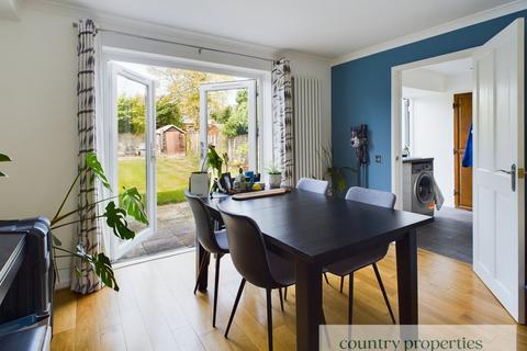 3 bedroom terraced house for sale, Howlands, Welwyn Garden City, AL7