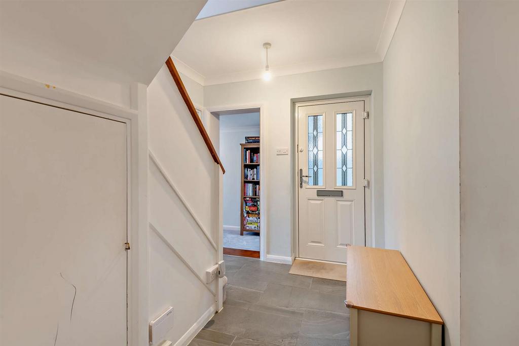 8675192-interior20-800.jpg
