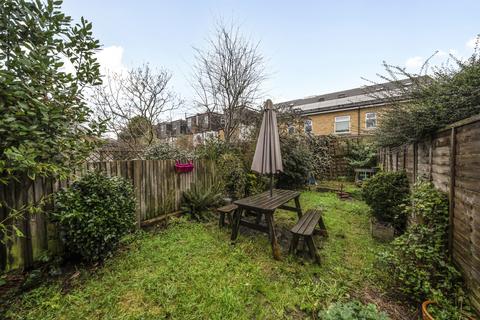 2 bedroom terraced house for sale, York Road, Teddington, TW11