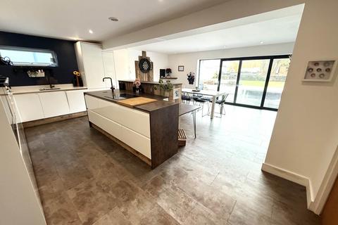5 bedroom detached house for sale, St Johns Road, Exmouth