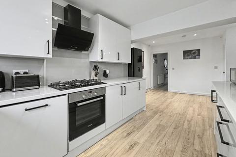 3 bedroom terraced house for sale, James Street, Radcliffe, M26