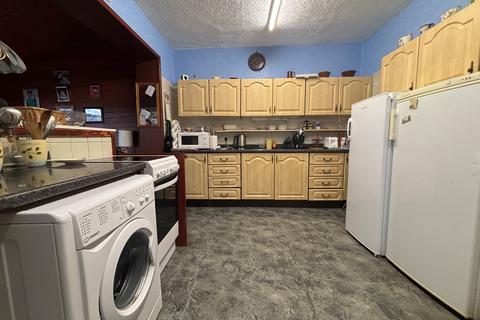 2 bedroom semi-detached house for sale, Patterdale Road, Heavily