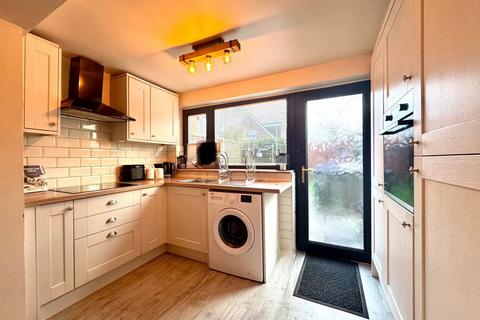 2 bedroom terraced house for sale, West View, Preston PR4