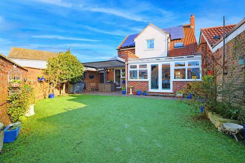 undefined, Hopkins Mead, Chelmer Village