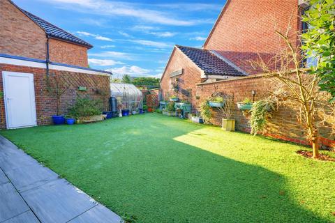undefined, Hopkins Mead, Chelmer Village