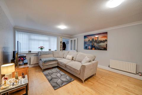 2 bedroom semi-detached house for sale, Juvina Close, Witham