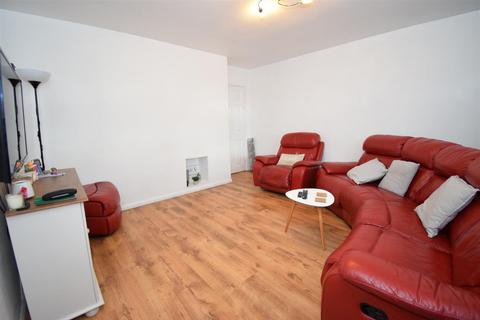 3 bedroom semi-detached house for sale, Lynton Avenue, Low Simonside, Jarrow