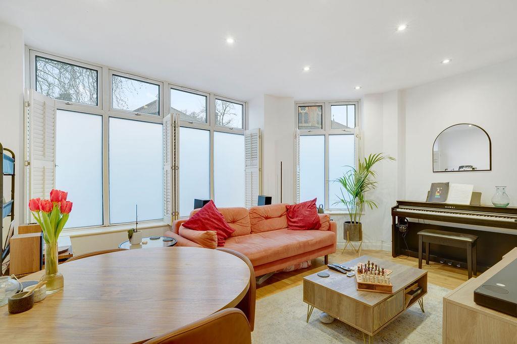 4 Boutflower Road4,Flat1-4.jpg