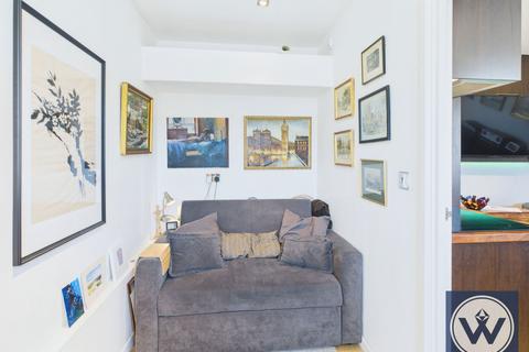 2 bedroom flat for sale, Connaught Road,London,E16 2AE