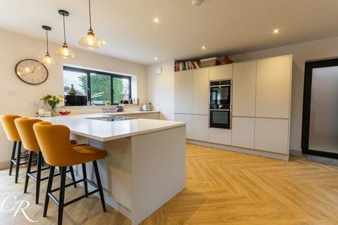 4 bedroom detached house for sale, Griffiths Avenue, Cheltenham GL51