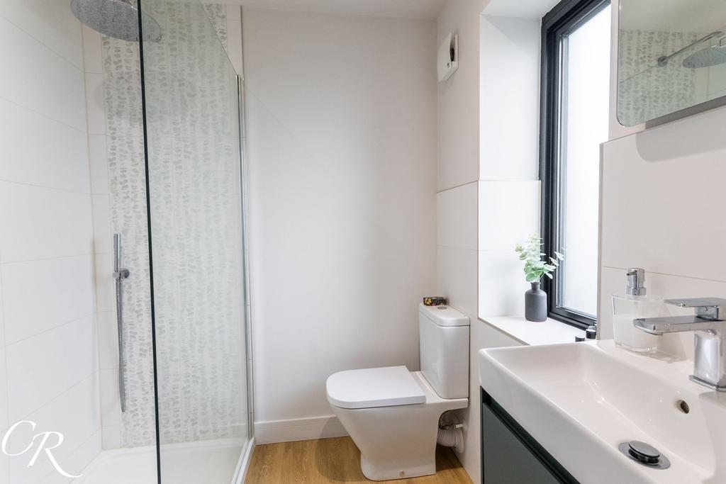 Ensuite