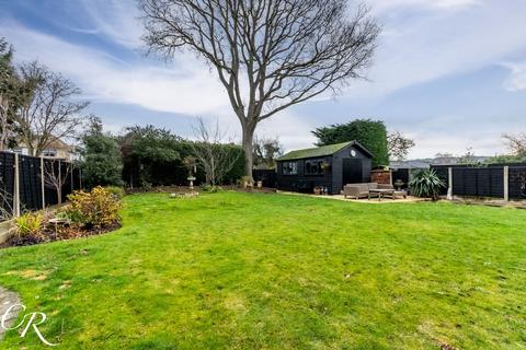 4 bedroom detached house for sale, Griffiths Avenue, Cheltenham GL51