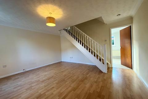 3 bedroom semi-detached house to rent, Felton Way, Ely, Cambridgeshire