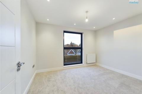 2 bedroom flat to rent, Shelley Road, Hove, BN3