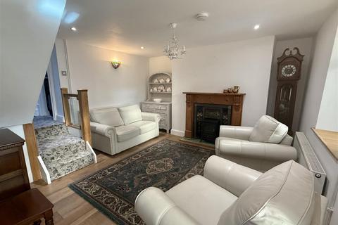2 bedroom cottage to rent, Stradey Hill, Llanelli