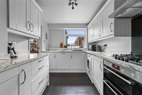 3 bedroom semi-detached house for sale, Ravensbourne Drive, Chelmsford, Essex, CM1