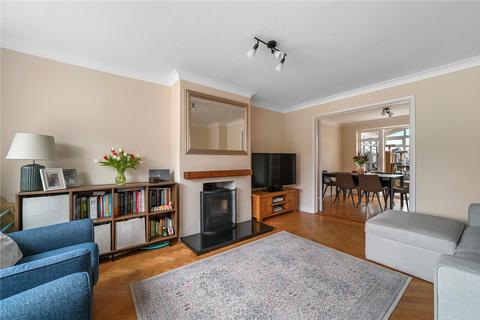 3 bedroom semi-detached house for sale, Ravensbourne Drive, Chelmsford, Essex, CM1