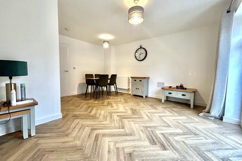 2 bedroom end of terrace house for sale, Mittens Court, Sturminster Newton