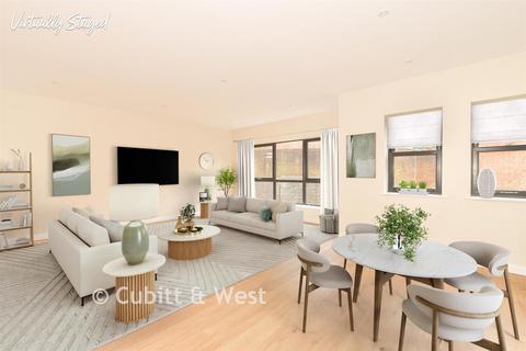 2 bedroom maisonette for sale, Mount Street, Dorking, Surrey