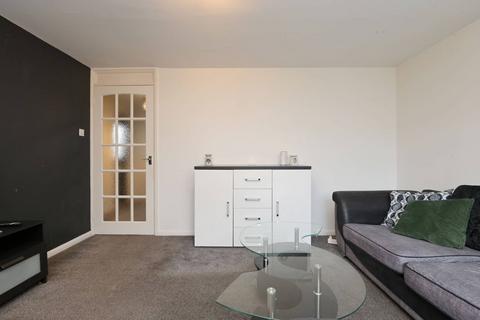 3 bedroom terraced house for sale, 67 Mowbray Rise, Dedridge, Livingston, EH54 6JW
