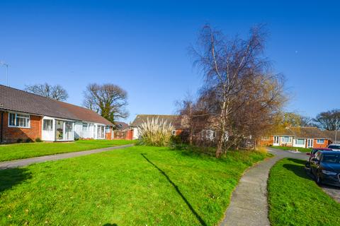 2 bedroom bungalow for sale, Barons Way, Polegate, East Sussex, BN26