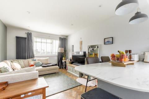 2 bedroom bungalow for sale, Barons Way, Polegate, East Sussex, BN26