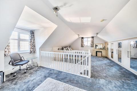 5 bedroom detached house for sale, Julius Caesar Way, Stanmore HA7