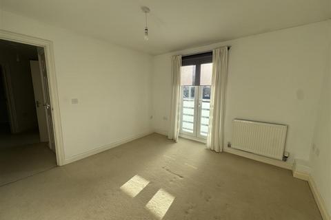 2 bedroom apartment to rent, EXETER