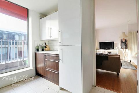 3 bedroom flat for sale, 15, 21 Plumbers Row, Aldgate E1