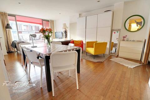 15, 21 Plumbers Row, Aldgate E1